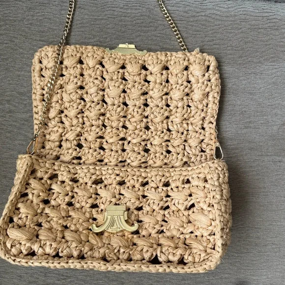 Woven straw shoulder strap purse - Picture 3 of 9